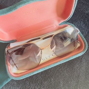 Gucci sunglasses